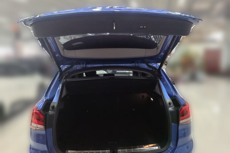 Used BMW X1 2020 sDrive25Li Leading Model Trunk