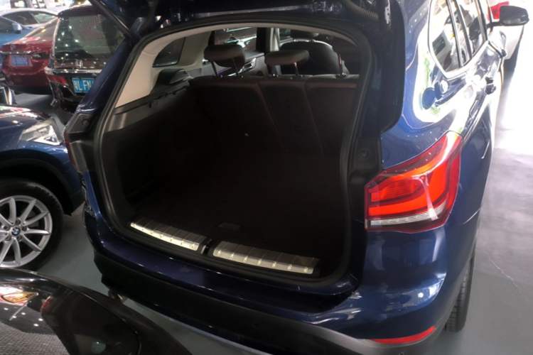 Used BMW X1 2020 xDrive25Li Luxury Edition Trunk