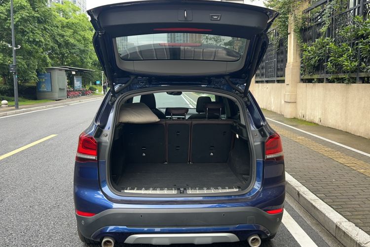 Used BMW X1 2020 sDrive20Li Premium Edition Trunk