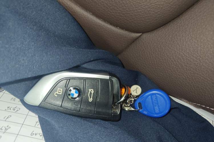 Used BMW X1 2020 sDrive20Li Premium Edition Vehicle Key