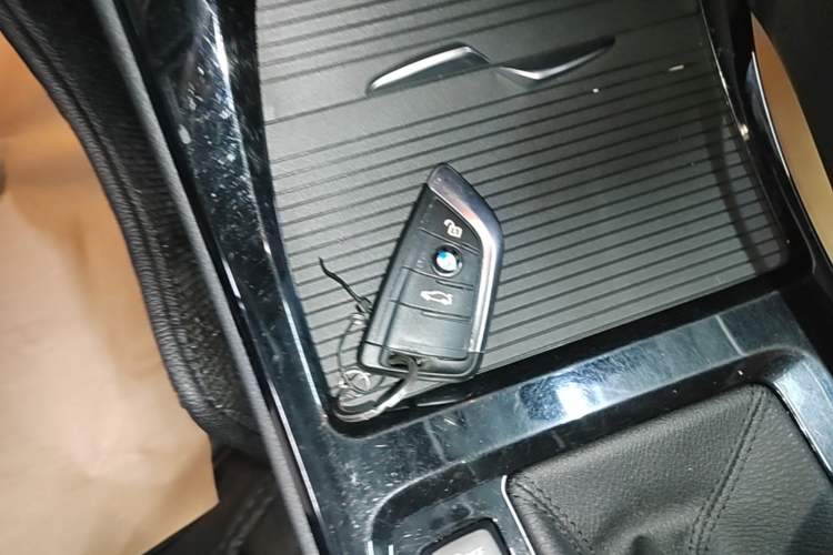 Used BMW X1 2020 sDrive20Li Premium Edition Vehicle Key