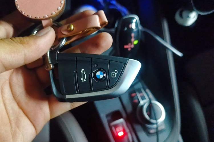 Used BMW X1 2020 sDrive25Li Leading Model Vehicle Key
