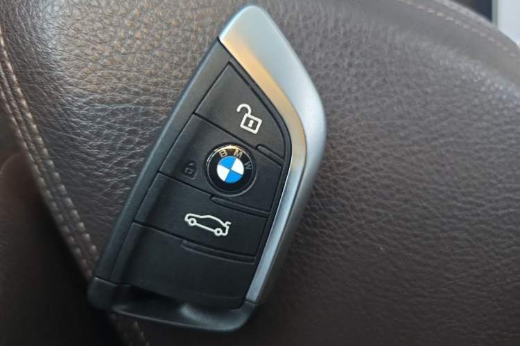 Used BMW X1 2020 sDrive25Li Leading Model Vehicle Key