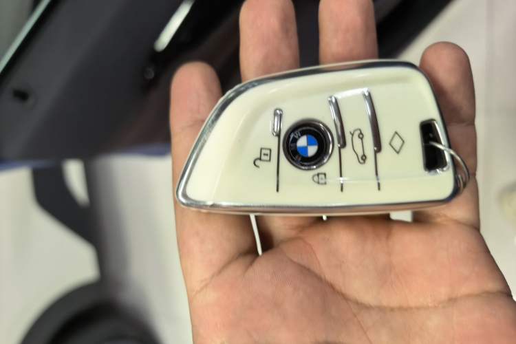 Used BMW X1 2020 sDrive25Li Leading Model Vehicle Key