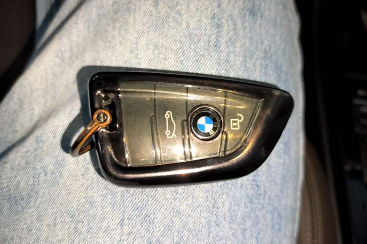 Used BMW X1 2020 xDrive25Li Luxury Edition Vehicle Key
