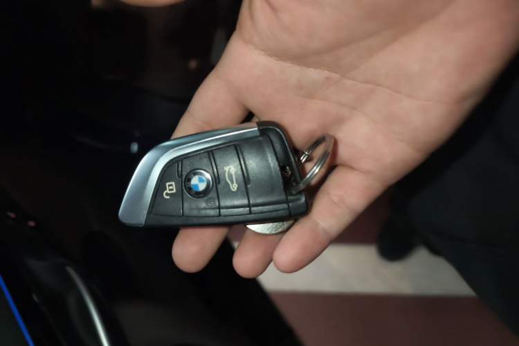 Used BMW X1 2020 sDrive20Li Premium Edition Vehicle Key