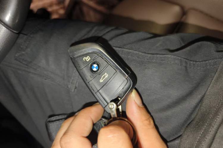 Used BMW X1 2020 sDrive20Li Premium Edition Vehicle Key