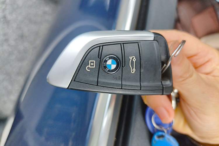 Used BMW X1 2020 sDrive25Li Leading Model Vehicle Key