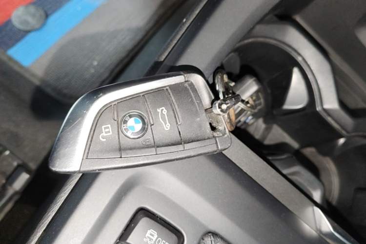 Used BMW X1 2020 sDrive25Li Leading Model Vehicle Key