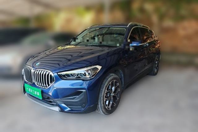 Ojetý BMW X1 2020 sDrive25Li Leading Model
