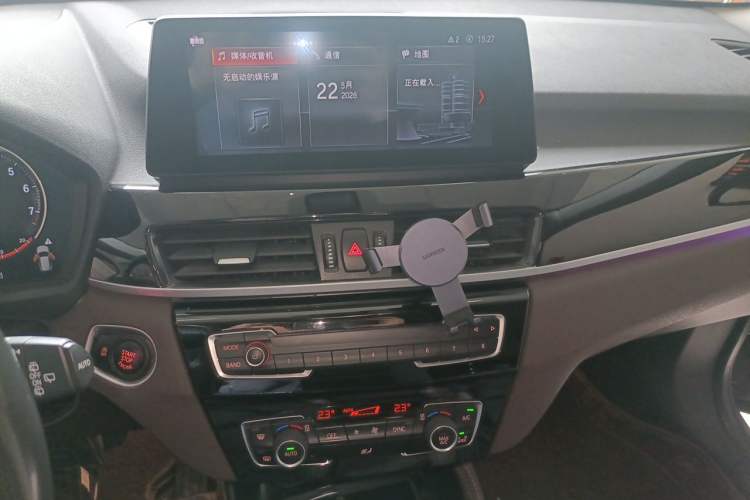 Used BMW X1 2020 sDrive20Li Premium Edition Audio And AC Panel