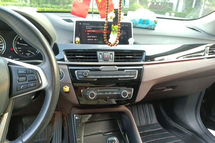 Used BMW X1 2020 sDrive20Li Fashion Model Audio And AC Panel