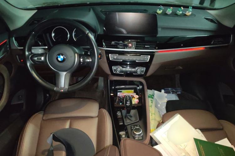 Used BMW X1 2020 sDrive20Li Premium Edition Center Console