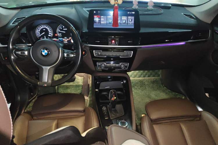 Used BMW X1 2020 sDrive20Li Premium Edition Center Console