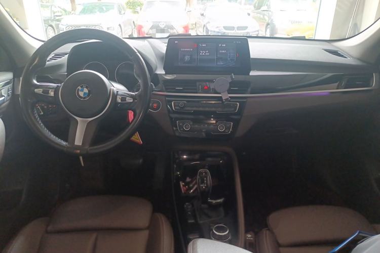 Used BMW X1 2020 sDrive20Li Premium Edition Center Console