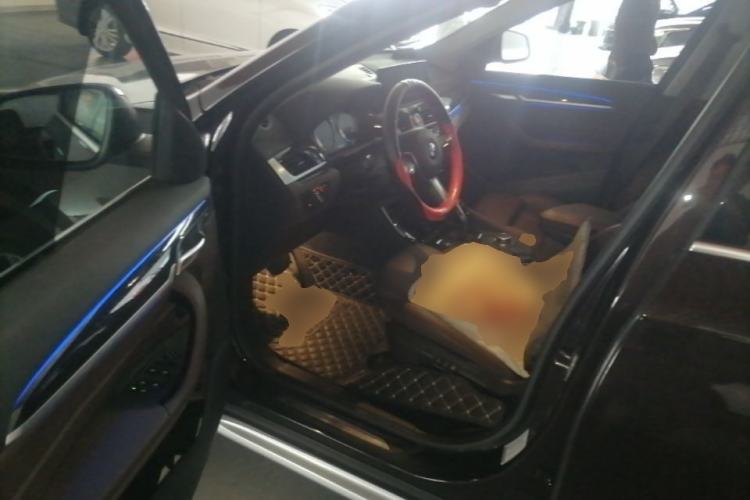 Used BMW X1 2020 xDrive25Li Luxury Edition Driver Seat