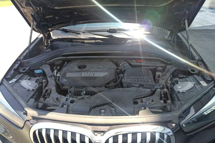 Used BMW X1 2020 sDrive20Li Premium Edition Engine Bay