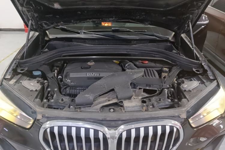 Used BMW X1 2020 sDrive25Li Leading Model Engine Bay