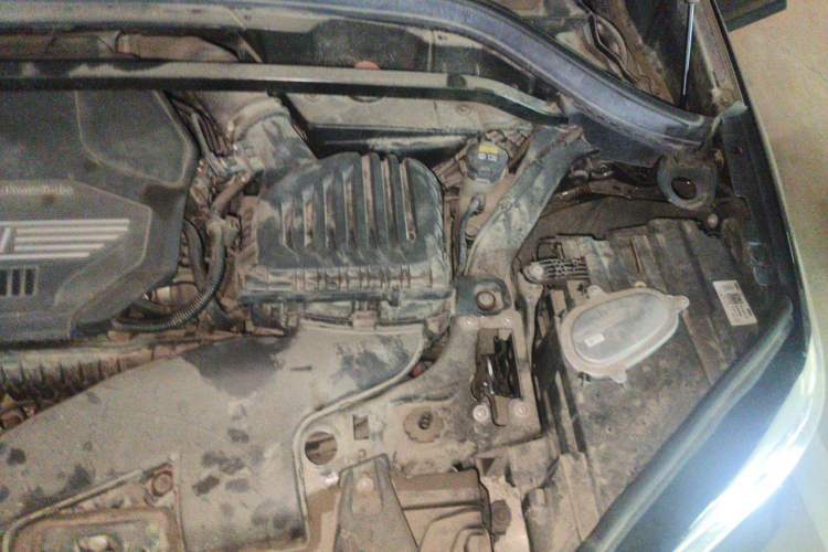Used BMW X1 2020 sDrive20Li Premium Edition Engine Bay Left