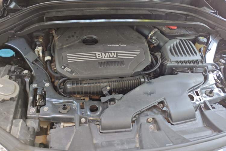 Used BMW X1 2020 xDrive25Li Luxury Edition Engine Bay Right