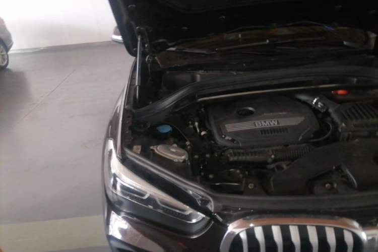 Used BMW X1 2020 xDrive25Li Luxury Edition Engine Bay Right