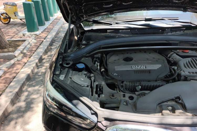 Used BMW X1 2020 sDrive20Li Fashion Model Engine Bay Right