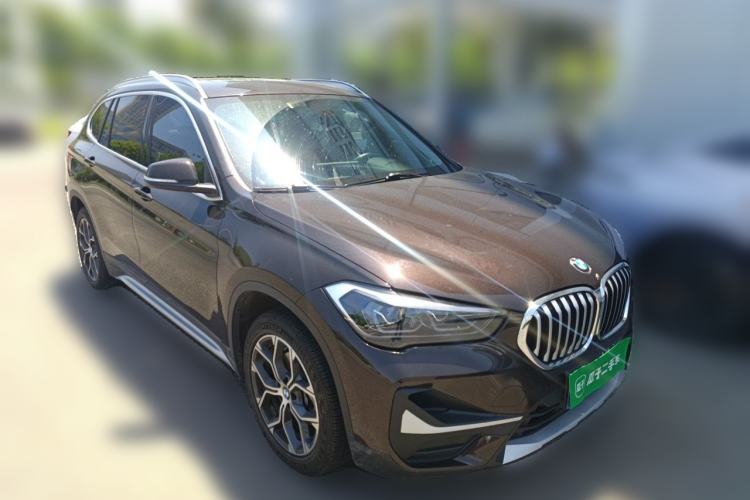 Used BMW X1 2020 sDrive20Li Premium Edition Front Right 45 Deg
