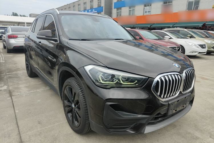 Used BMW X1 2020 sDrive20Li Fashion Model Front Right 45 Deg