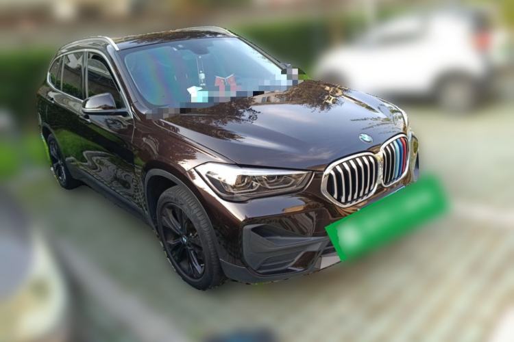Used BMW X1 2020 sDrive20Li Fashion Model Front Right 45 Deg