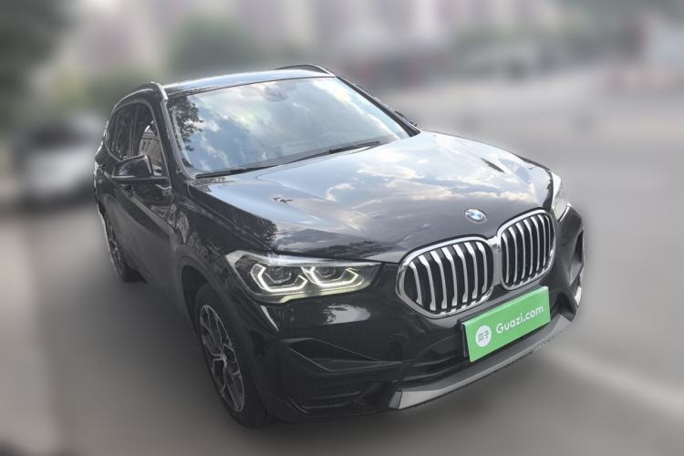 Used BMW X1 2020 sDrive25Li Leading Model Front Right 45 Deg