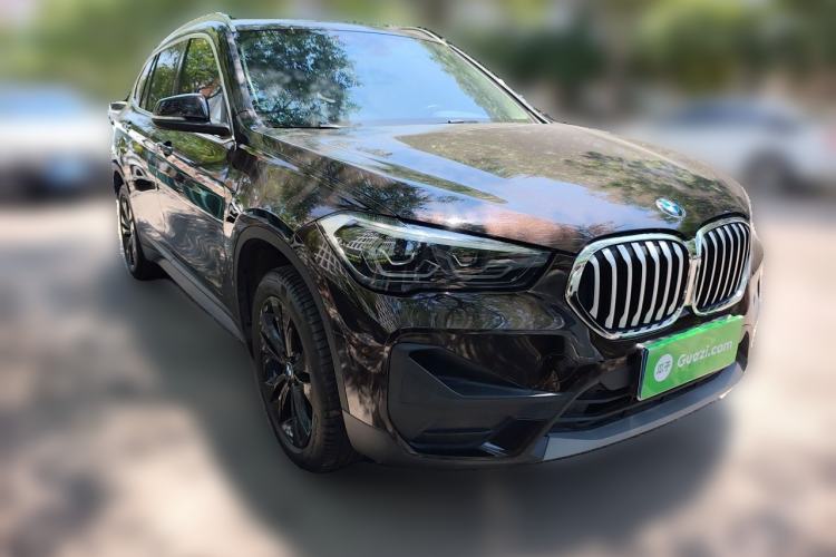 Used BMW X1 2020 sDrive20Li Fashion Model Front Right 45 Deg