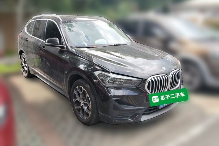 Used BMW X1 2020 sDrive25Li Leading Model Front Right 45 Deg