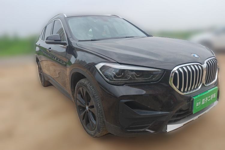 Used BMW X1 2020 sDrive20Li Fashion Model Front Right 45 Deg