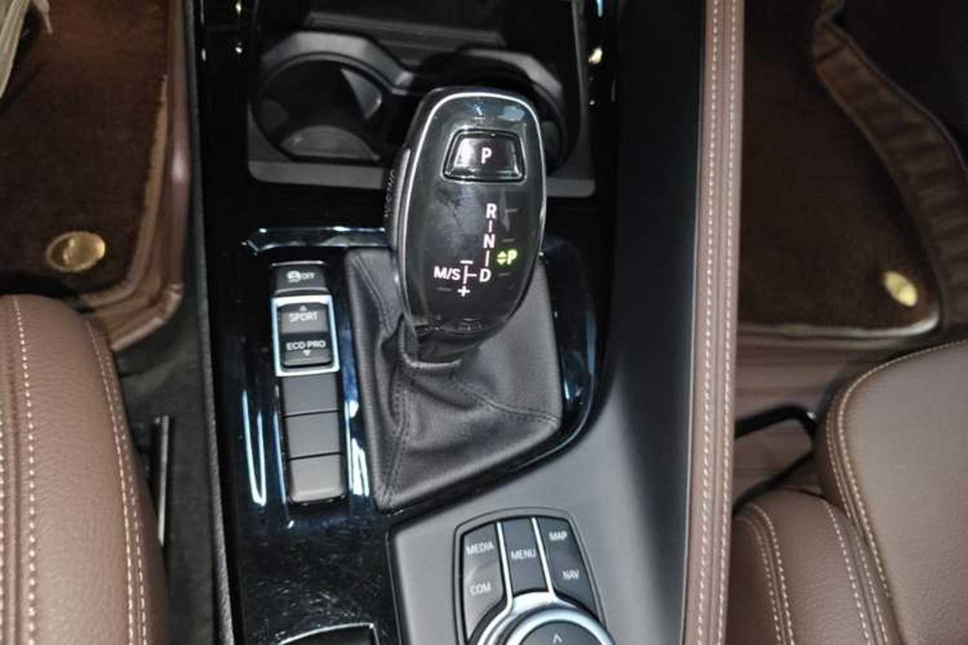 Used BMW X1 2020 sDrive20Li Premium Edition Gear Lever