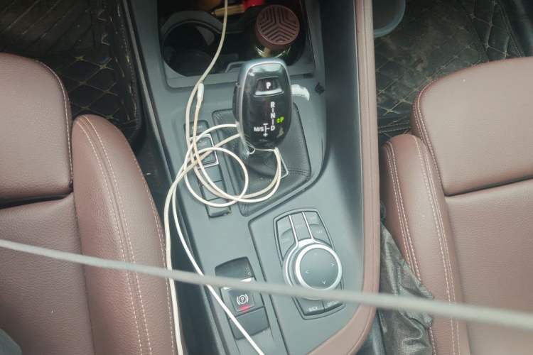 Used BMW X1 2020 sDrive25Li Leading Model Gear Lever