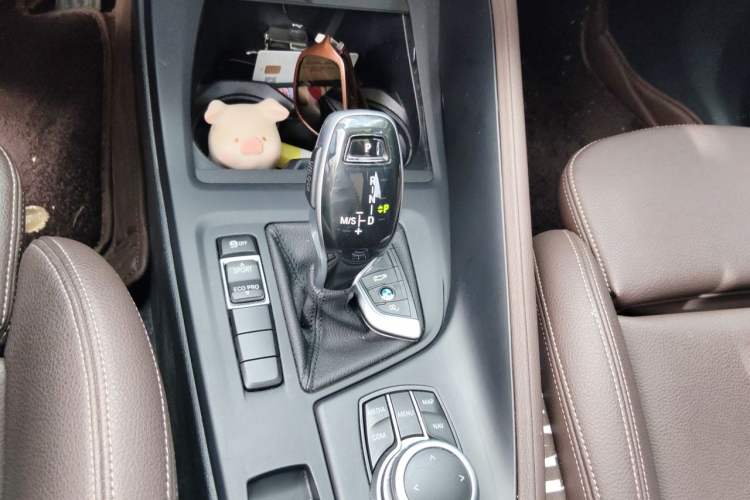 Used BMW X1 2020 sDrive25Li Leading Model Gear Lever