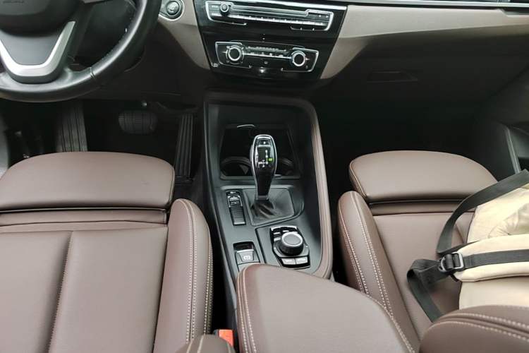 Used BMW X1 2020 sDrive20Li Fashion Model Gear Lever