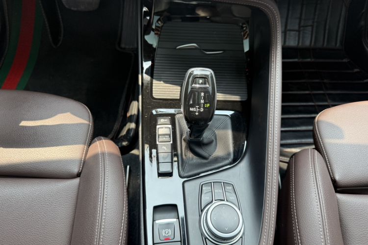 Used BMW X1 2020 sDrive20Li Premium Edition Interior 2