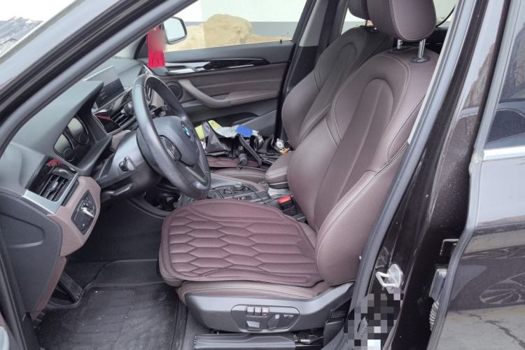 Used BMW X1 2020 sDrive20Li Fashion Model Left Front Seat