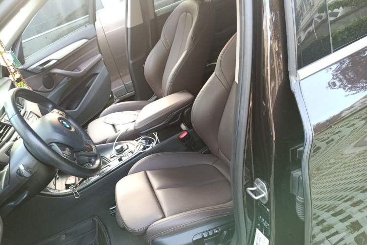 Used BMW X1 2020 sDrive20Li Fashion Model Left Front Seat
