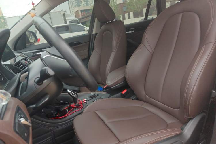 Used BMW X1 2020 sDrive20Li Fashion Model Left Front Seat