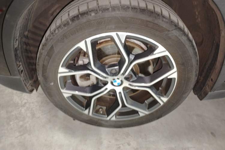 Used BMW X1 2020 sDrive25Li Leading Model Left Front Wheel Hub