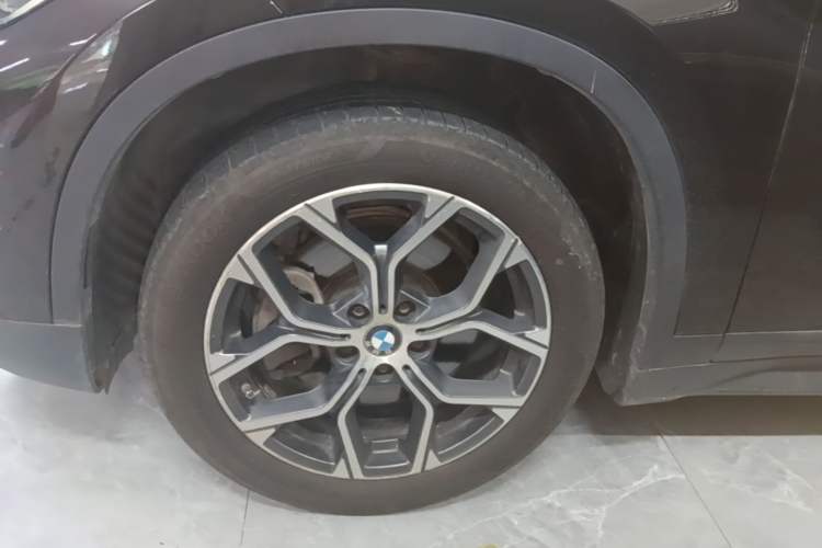Used BMW X1 2020 sDrive25Li Leading Model Left Front Wheel Hub