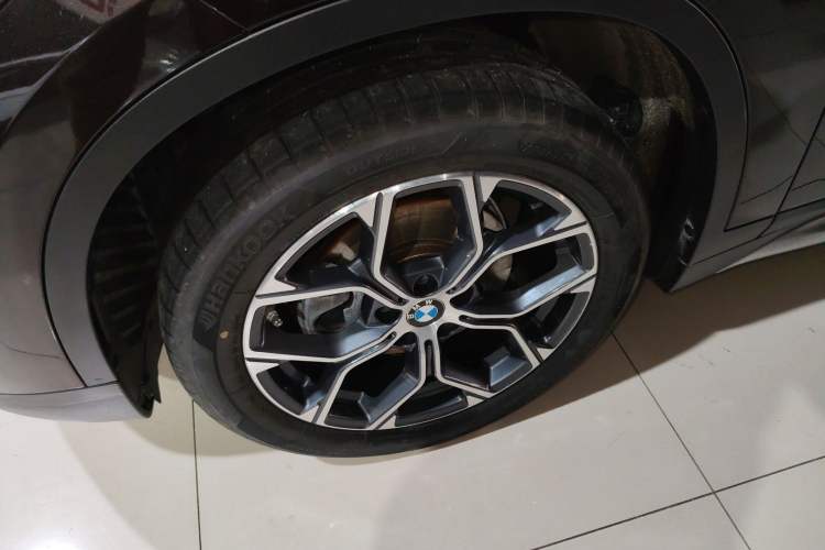 Used BMW X1 2020 sDrive20Li Premium Edition Left Front Wheel Hub