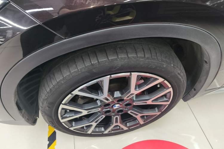 Used BMW X1 2020 xDrive25Li Luxury Edition Left Front Wheel Hub