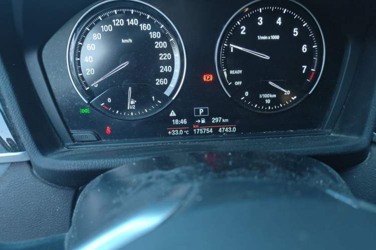 Used BMW X1 2020 sDrive20Li Fashion Model Odometer Close Up