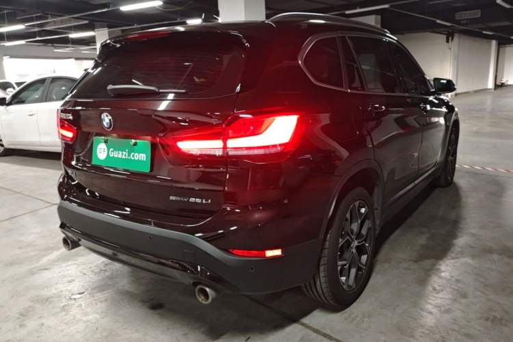 Used BMW X1 2020 sDrive25Li Leading Model Rear Right 45 Deg