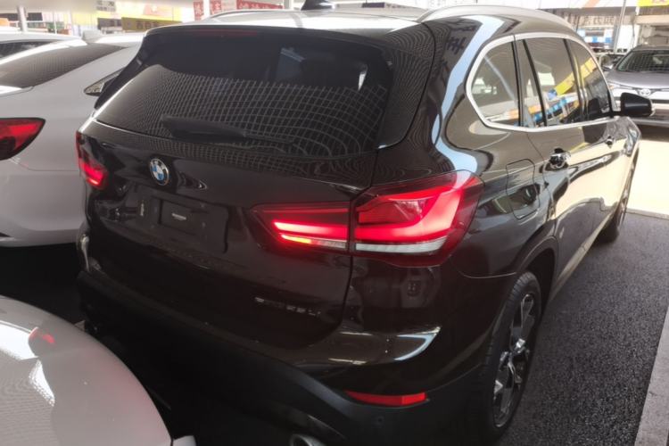 Used BMW X1 2020 sDrive25Li Leading Model Rear Right 45 Deg
