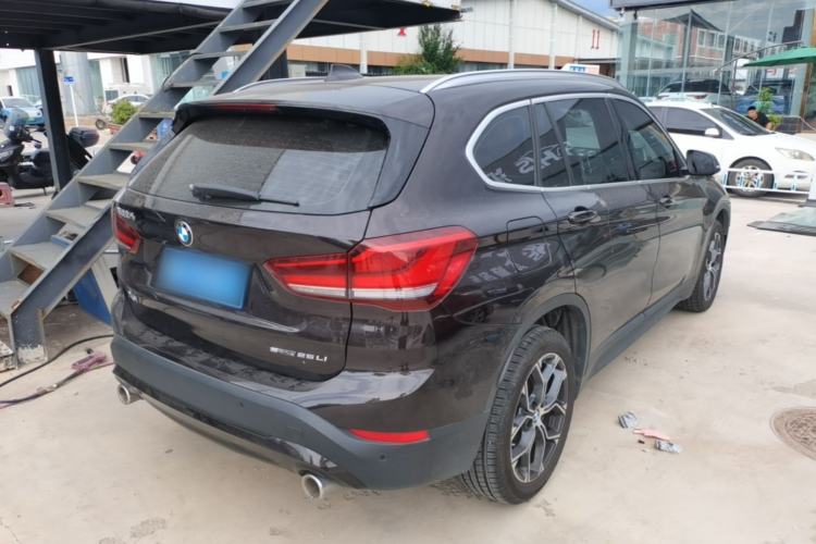 Used BMW X1 2020 sDrive25Li Leading Model Rear Right 45 Deg