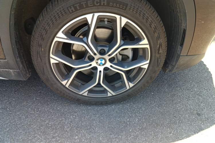 Used BMW X1 2020 sDrive20Li Premium Edition Right Front Wheel Hub